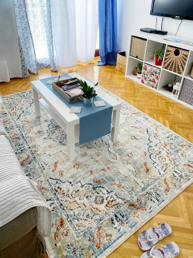 Butterfly Apartment غييكا المظهر الخارجي الصورة