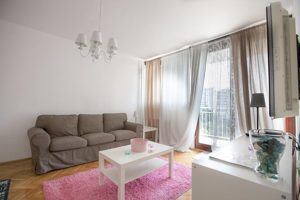 Butterfly Apartment غييكا المظهر الخارجي الصورة